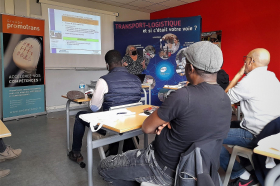Un après-midi de découverte métiers pour les salariés en insertion de Respire et Aabraysie Développement, en partenariat avec Promotrans Un après-midi de découverte métiers pour les salariés en insertion de Respire et Aabraysie Développement, en partenariat avec Promotrans
