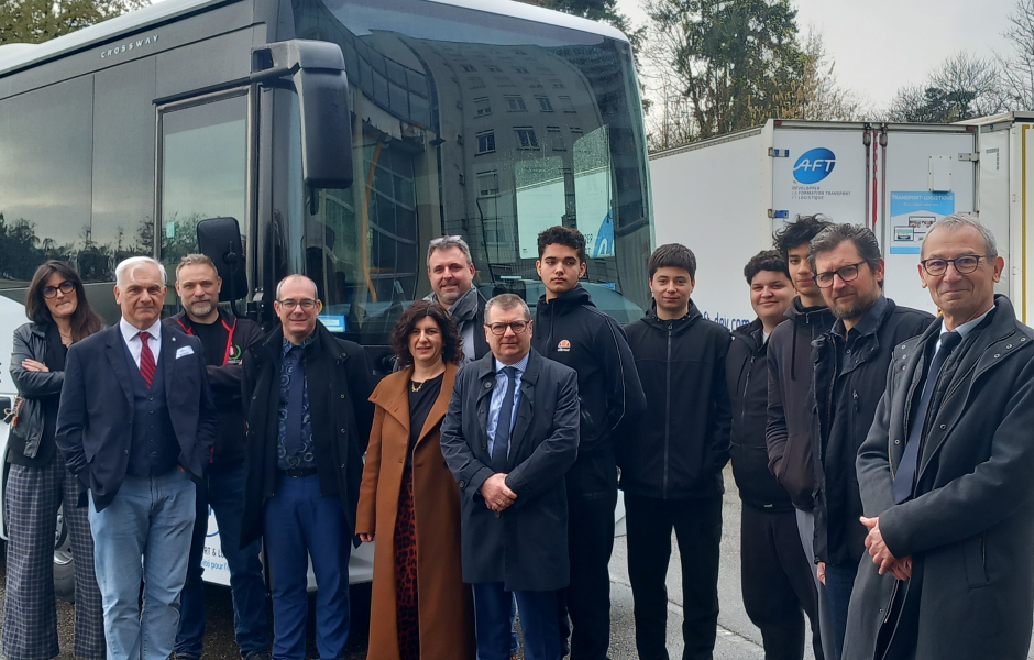 Photo 2 -  voir en plus grand (fenêtre modale)