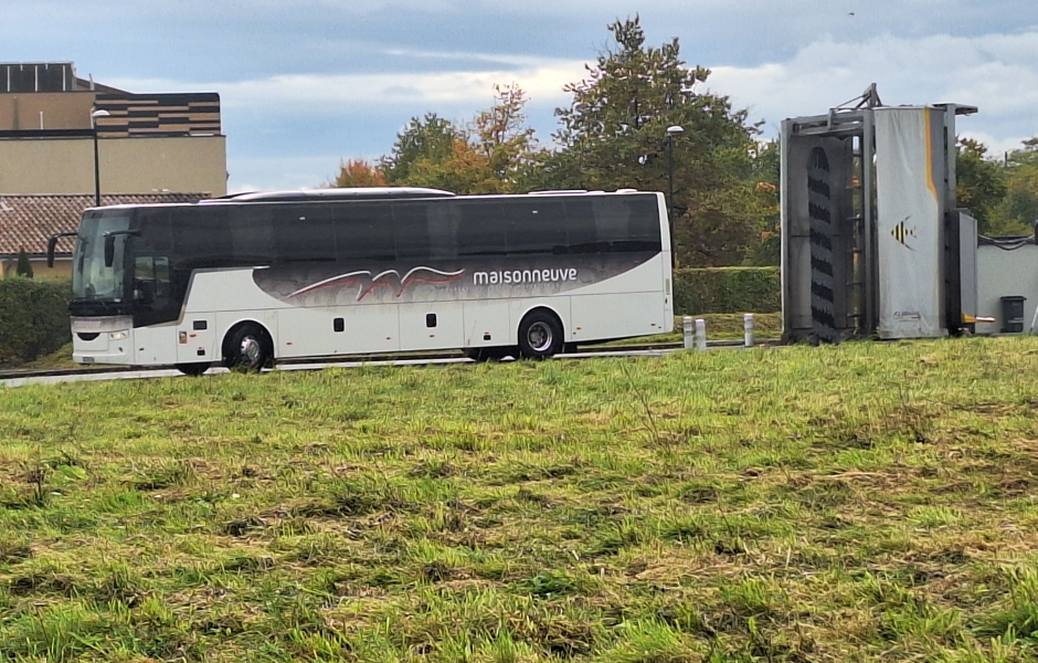 Photo 11 -  voir en plus grand (fenêtre modale)