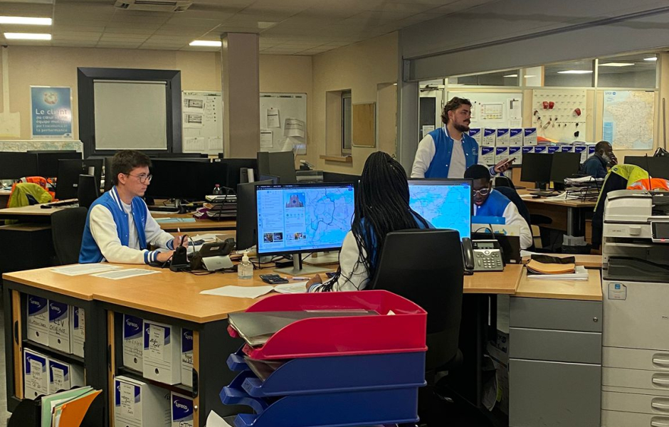 Photo 1 -  voir en plus grand (fenêtre modale)