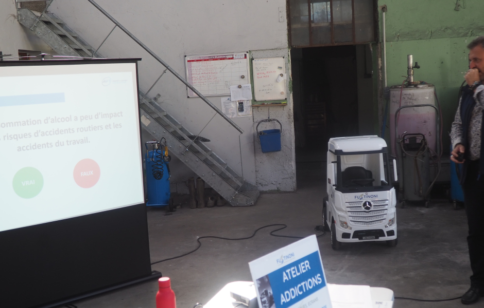 Photo 6 -  voir en plus grand (fenêtre modale)